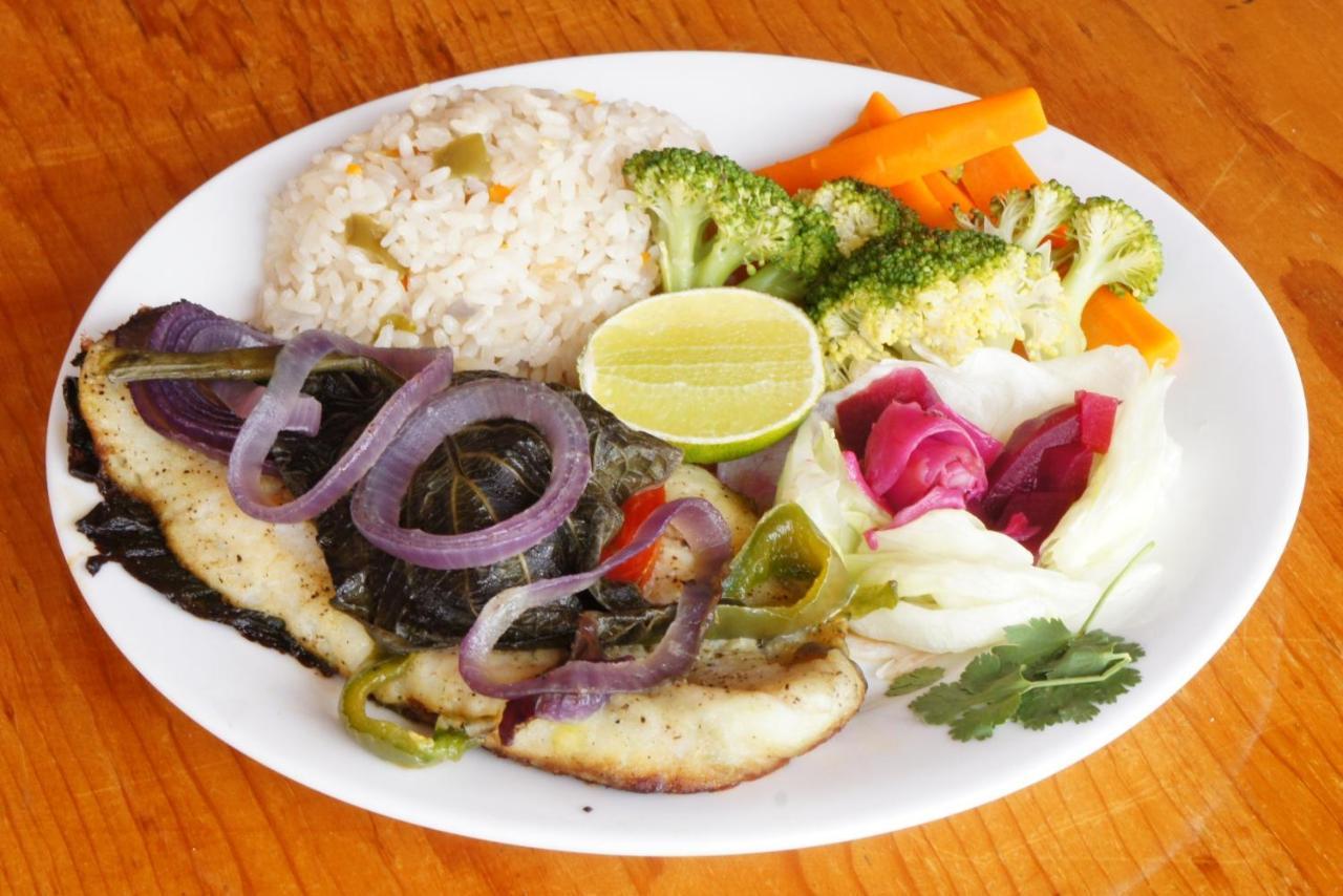 Hotel And Restaurant Guancascos Gracias Luaran gambar