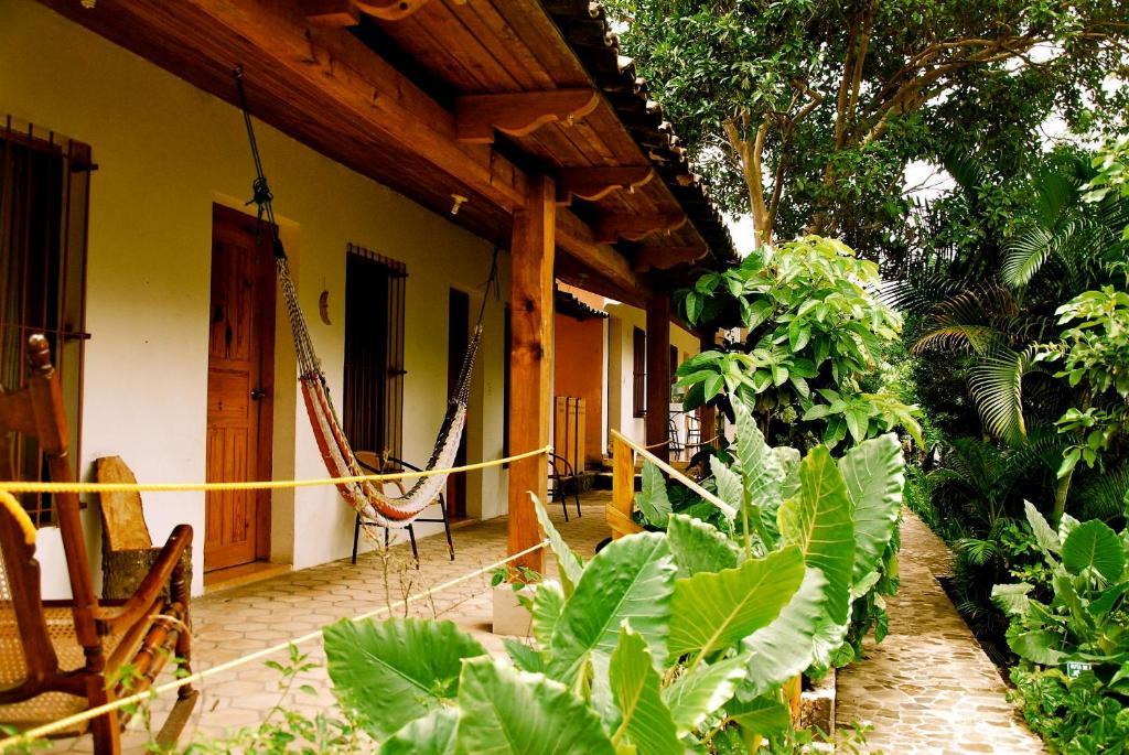 Hotel And Restaurant Guancascos Gracias Luaran gambar
