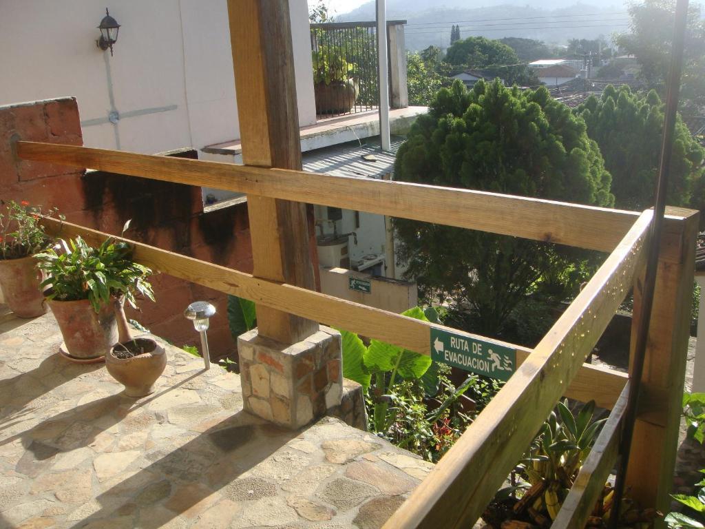 Hotel And Restaurant Guancascos Gracias Luaran gambar